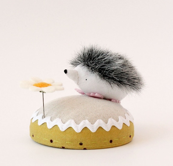 Hedgehog Pincushion