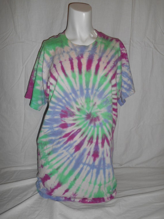 Items similar to 80s 90s vintage tye dye tie die tee t shirt hippie ...