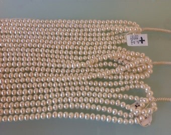 Fresh water white pearls natural color potato shape 5-5.5mm