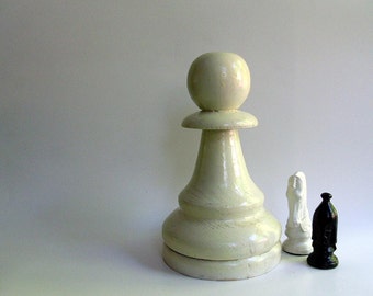 What is the strategy behind the English opening in chess? - Quora