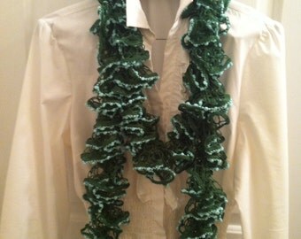 Crochet Ruffled Scarf Green