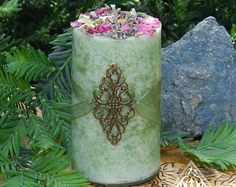 Goddess Grove . Herbal Alchemy Candles . Queen of the Forest