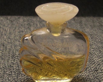 PERFUME Mini BEAUTIFUL Bottle Estee Lauder app 1 5/8 x1 1/2 x3/8