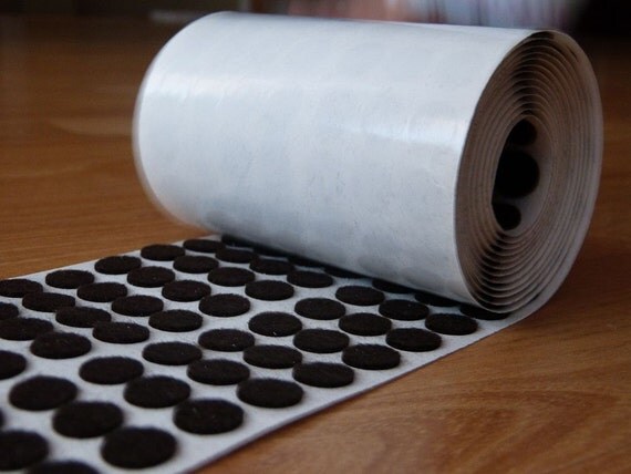 1 1 2 inch felt pads