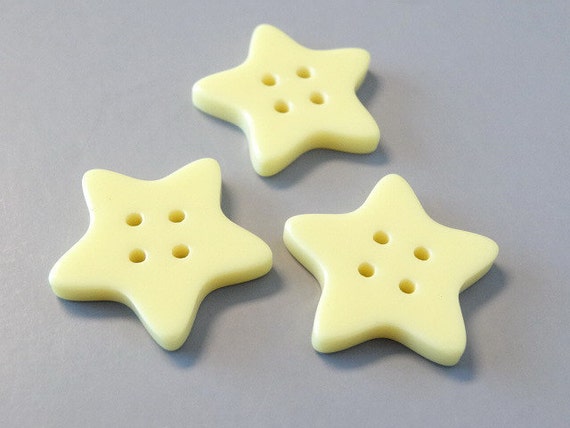 20pcs 4 Hole Buttons...Star Shaped... Yellow...25mm...