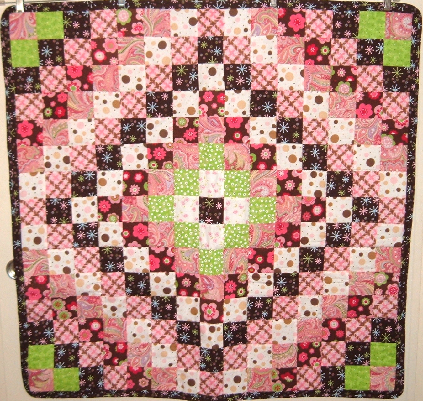 baby-girl-quilt-in-pink-and-brown