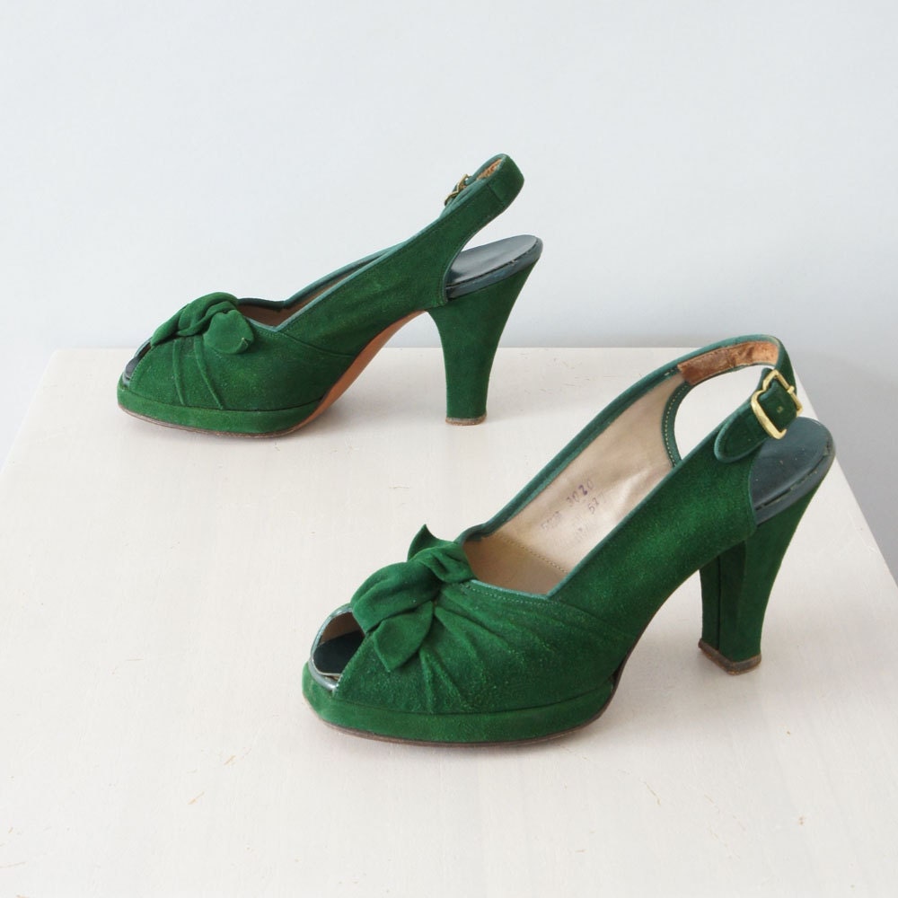 1940s green platform heels / vintage 40s peep toe slingback