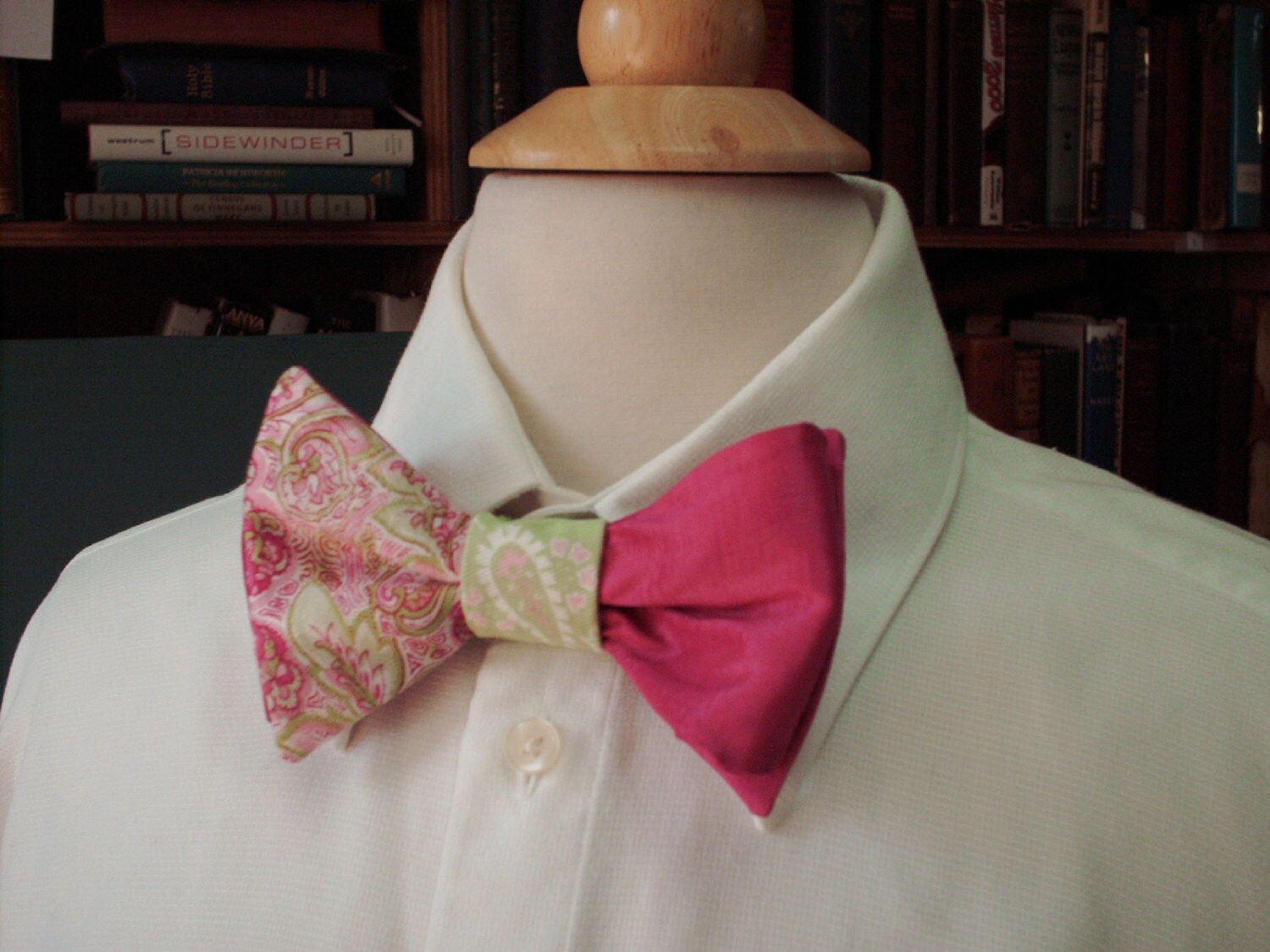 mens-wedding-bow-tie-custom-made-pre-tied-bow-tie