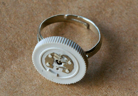 Gray Sound Dial Trashion Ring