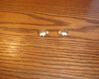 vintage clip on earrings goldtone faux pearl