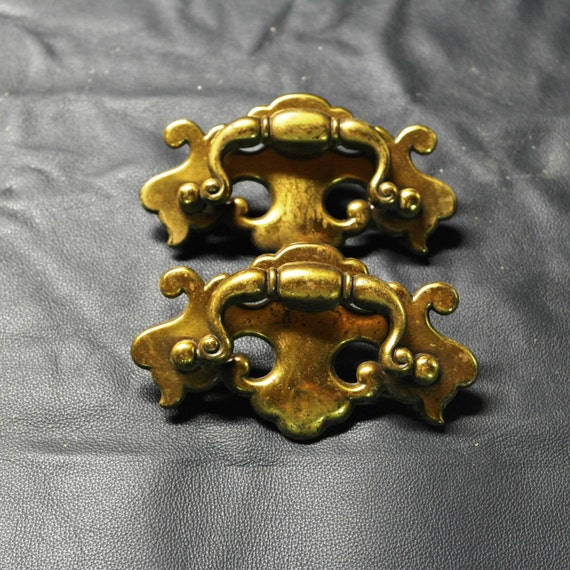 Vintage Chppendale Brass Drawer Pulls Lot of 2 Colonial Early