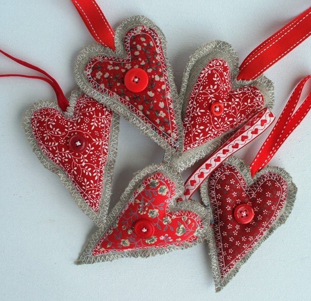 Set of 5 Handmade Textile Heart Ornaments. Heart Hanging Decoration. Fabric Christmas Tree Ornament. Shabby Chic Stuffed Heart. Double Sided