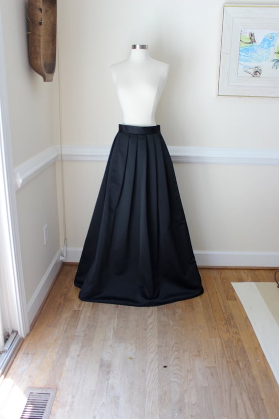 Long Black Formal Skirt 112
