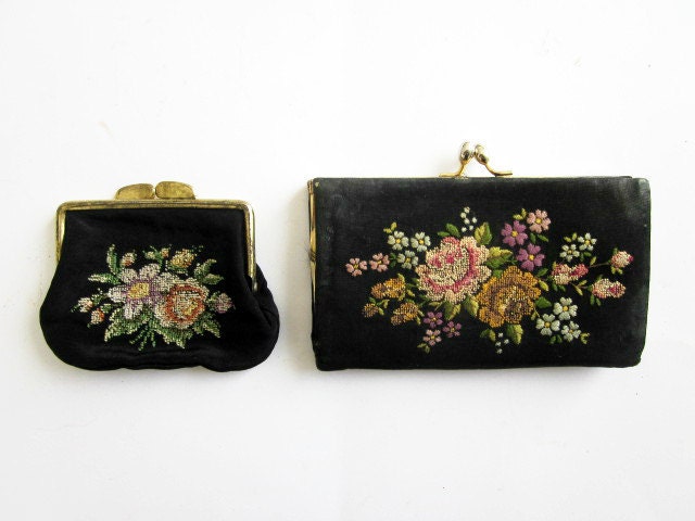 2 vintage french coin purses – Embroidery – floral tapestry- 1940