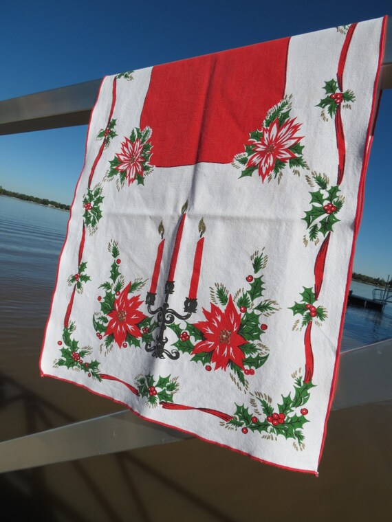vintage table runner christmas mantle by vintagecocobythelake vintage table runner christmas mantle by vintagecocobythelake