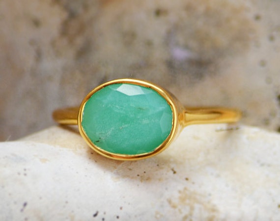 Oval Chrysoprase Ring Gemstone Ring Stacking by DaniqueJewelry
