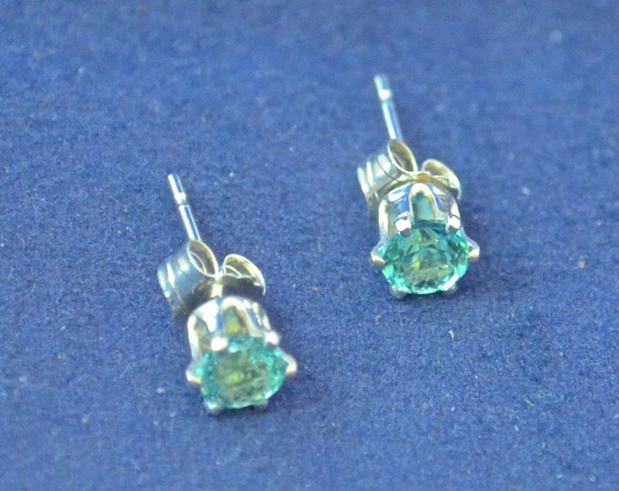 Natural Zircon Studs, 4mm Round, Intense Blue, Natural, Set in Sterling Silver E448