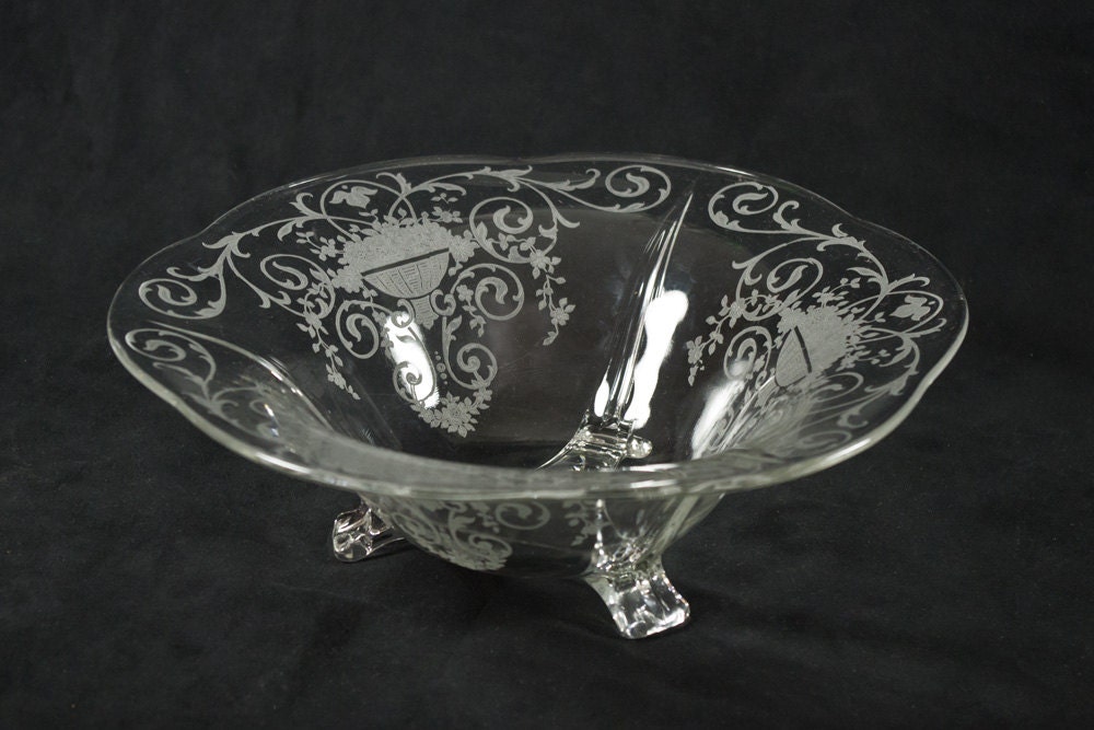 Fostoria Verona Large 3 Toed Footed Bowl in Crystal Elegant