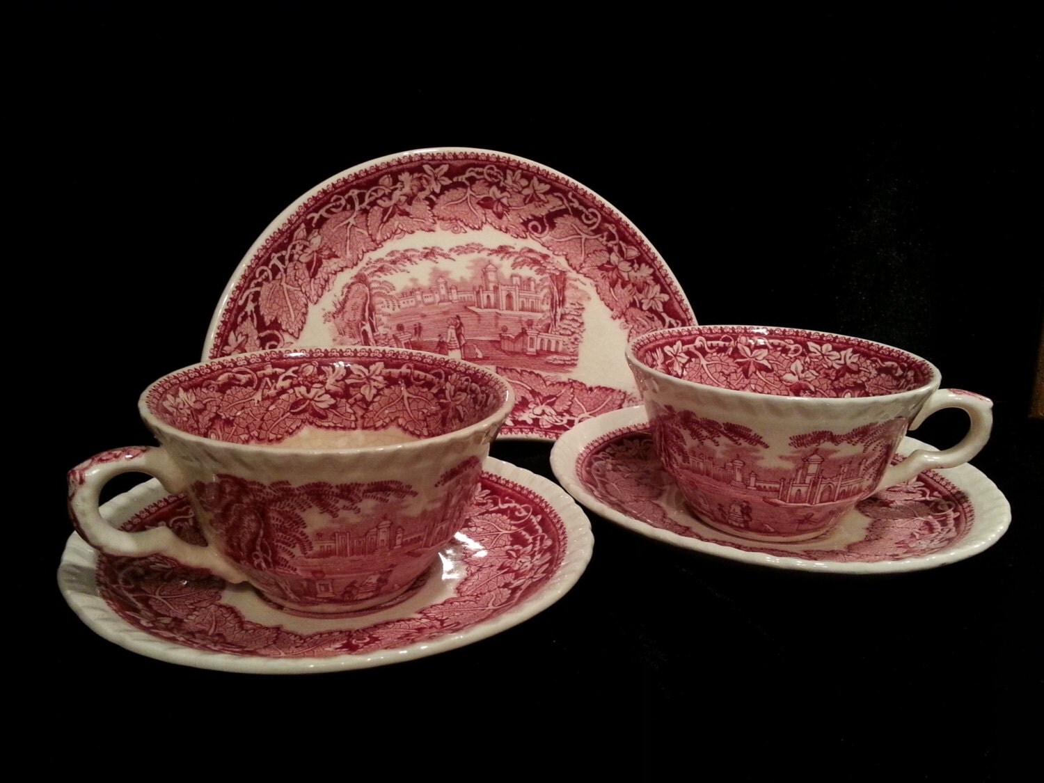2 Masons Vista Red English Transferware Tea Cup Saucer Set