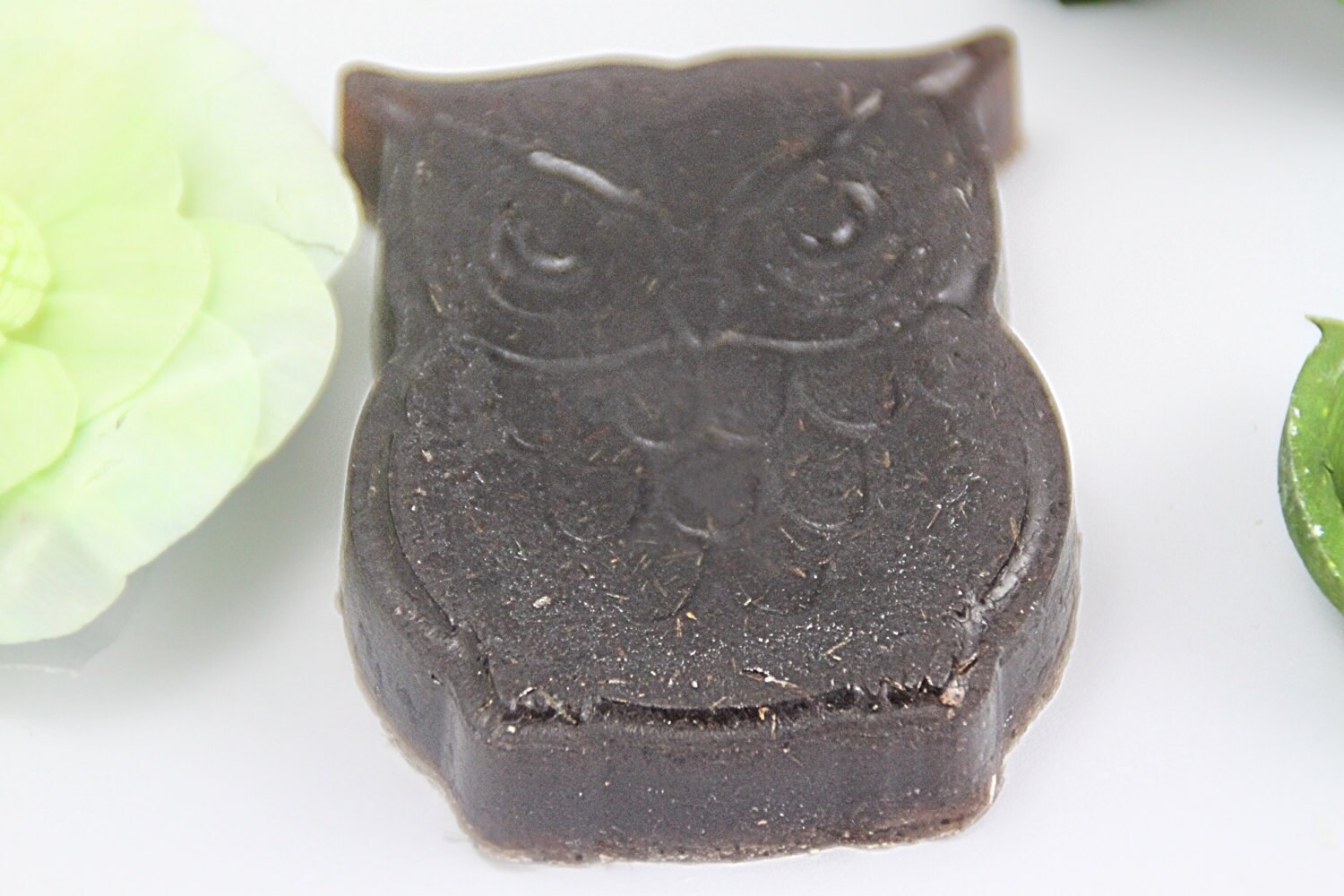 Soap scrub with Neem oil and Neem leaf powder by greencharm