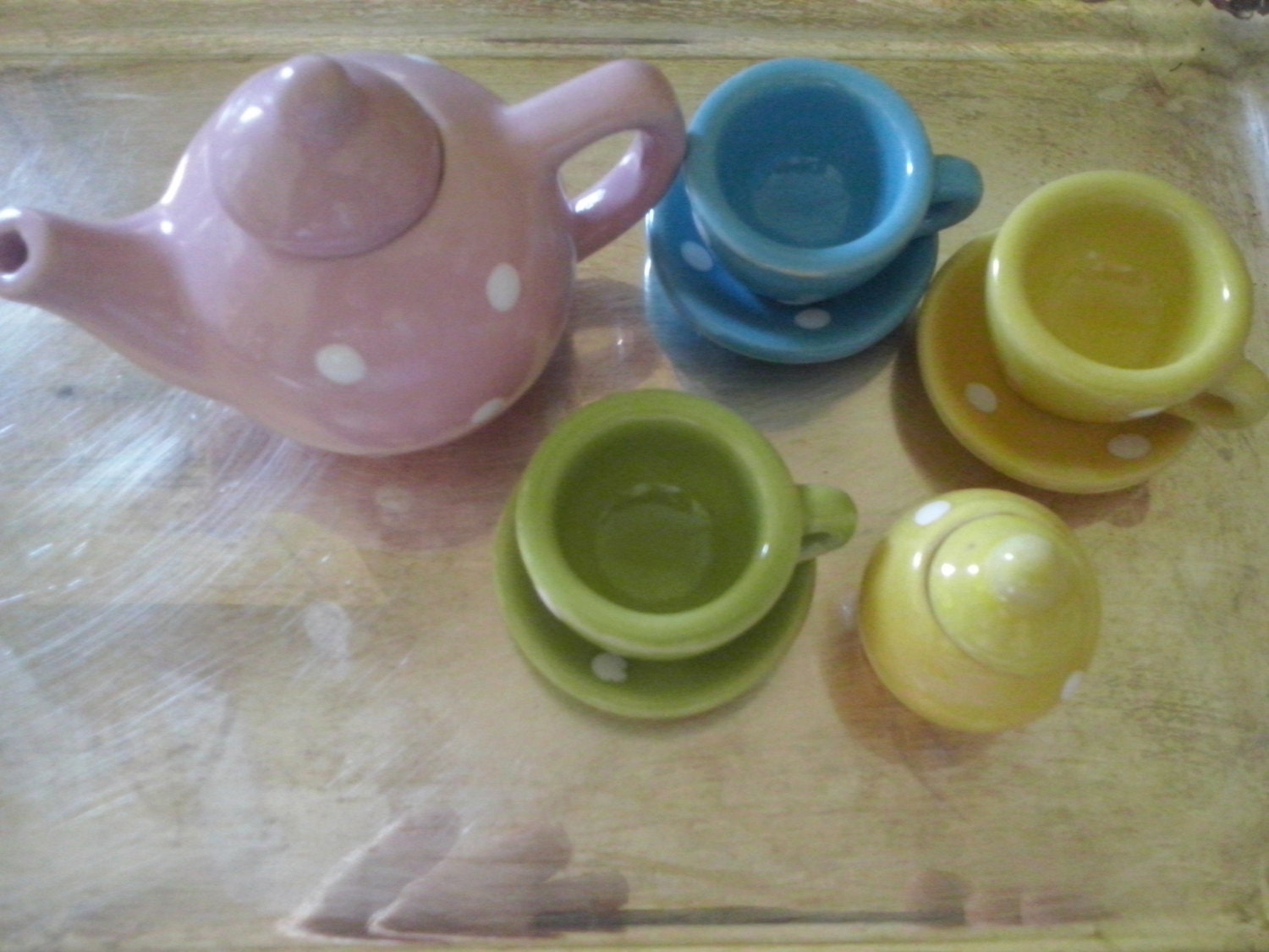 vintage miniature tea cups and saucers
