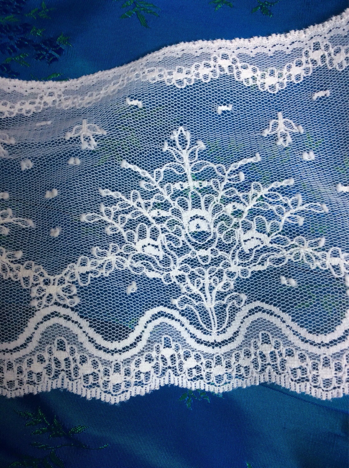 Beautiful wide vintage lace by the yard by BonTonChicWeddings