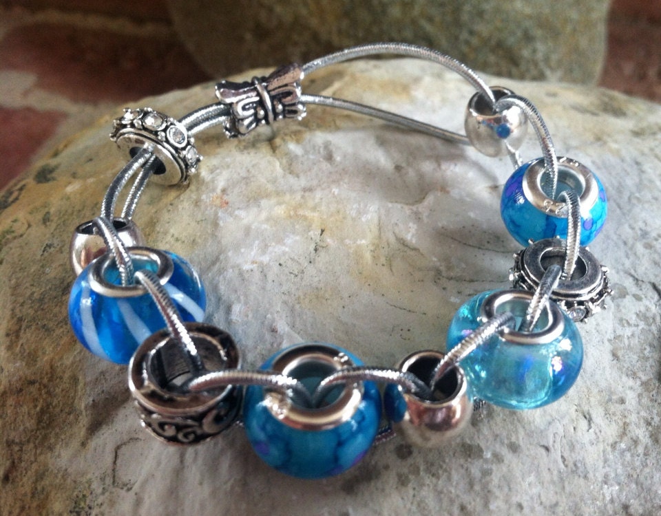 Golf Gift Stroke Counter Bracelet Blue & Silver Charm by DoLife