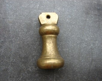 Old vintage Brass Weight for Scale 8 oz / Antique Scale Weights / Brass Scale Weights 8 oz / solid brass Scale Weight /