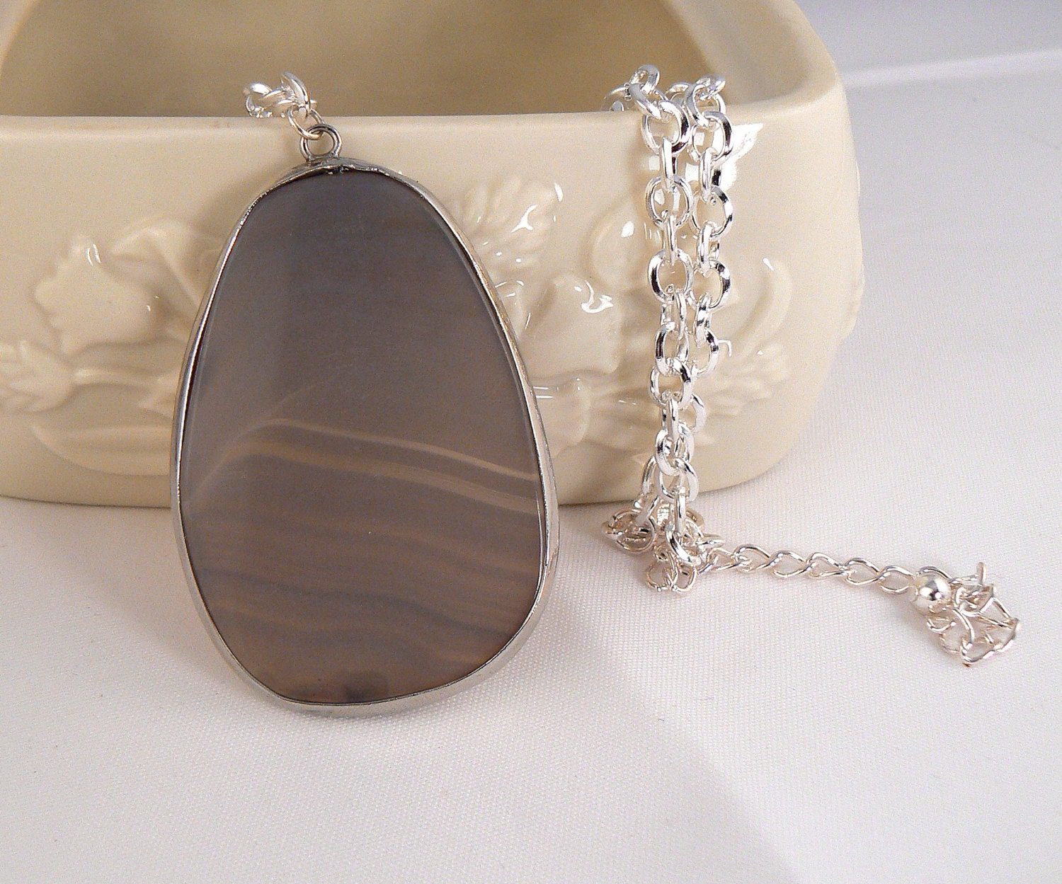 grey agate slab pendant necklace silver circle chain grey agate slab pendant necklace silver circle chain