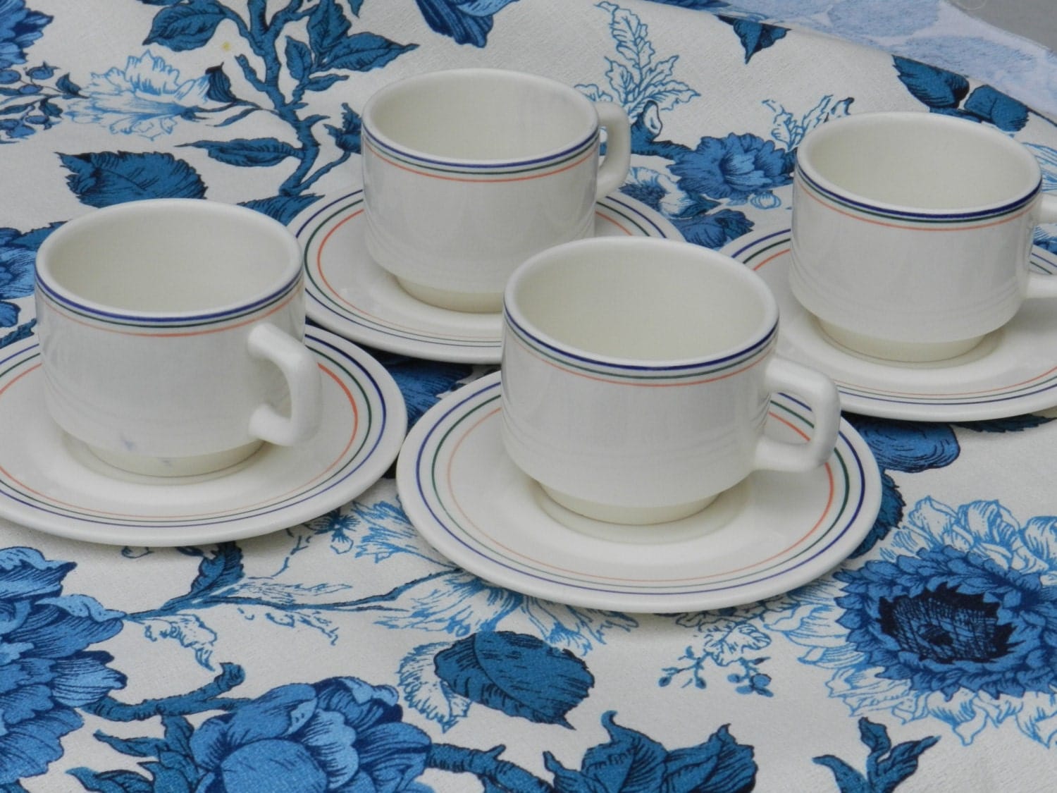 Vintage Oxford cup and saucer set of 4 Made in Brazil Haute Juice