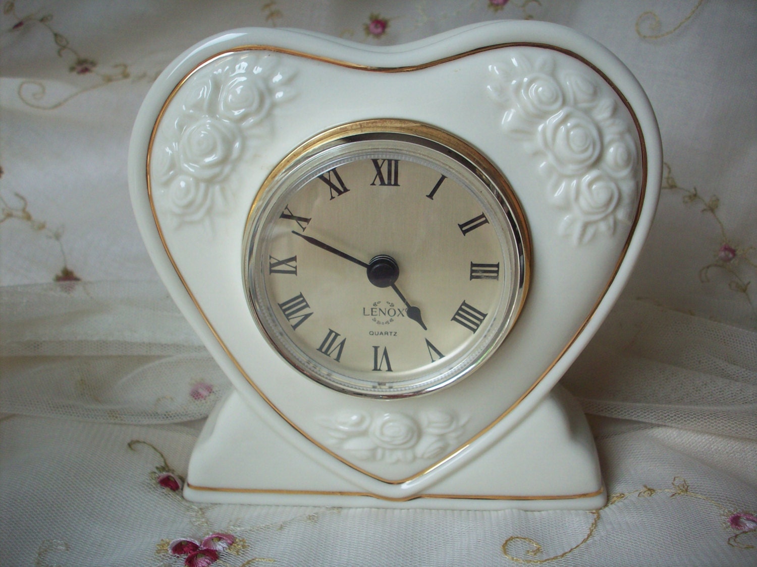Lenox Heart Shaped Bedroom/Mantel Clock