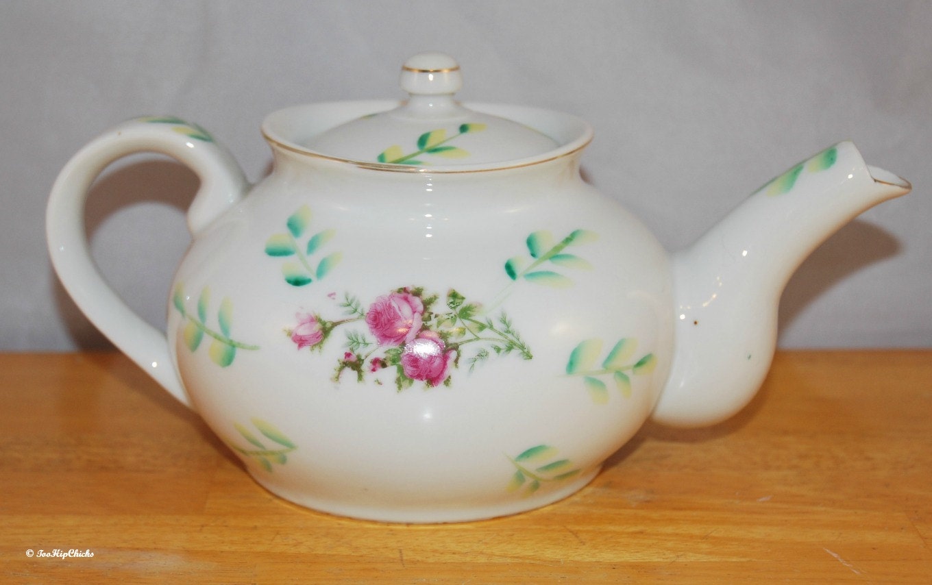 Vintage Made In Occupied Japan Floral Teapot c.19451952