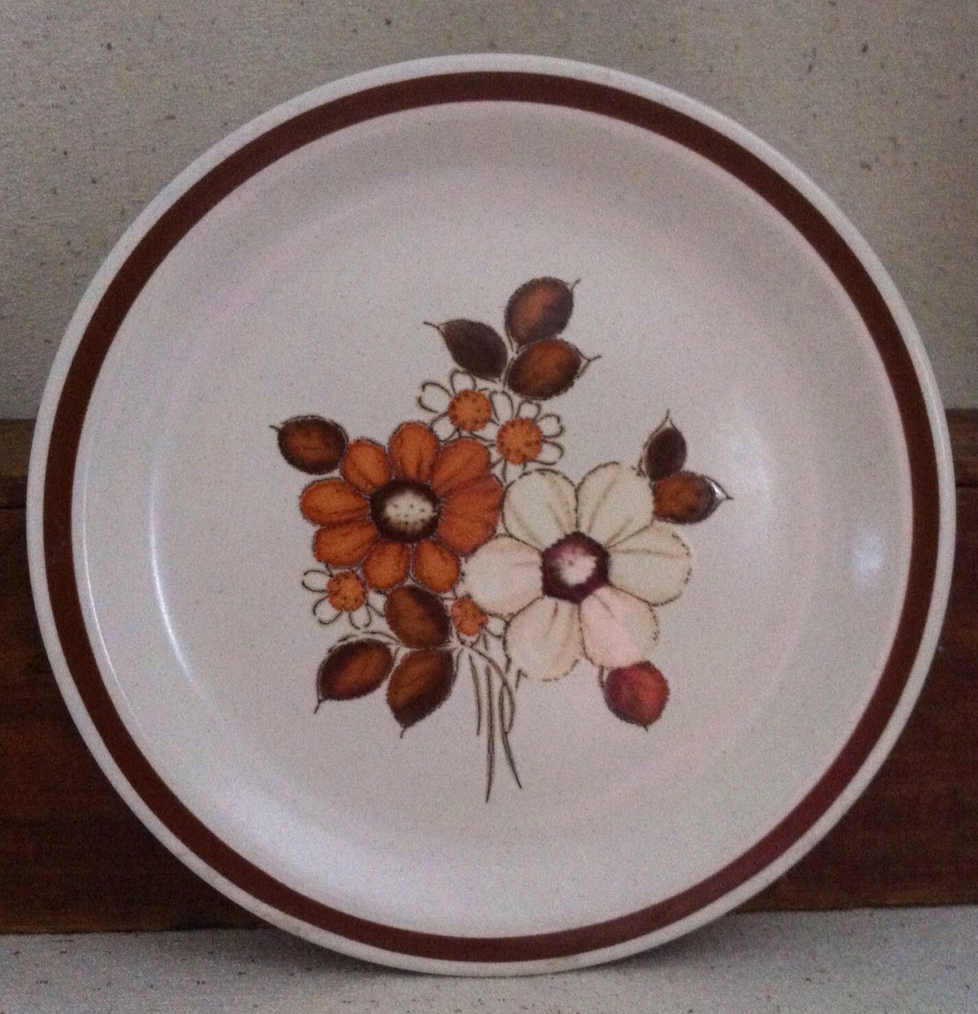 Vintage Farmhouse PlatesWoodhaven PlatesRustic