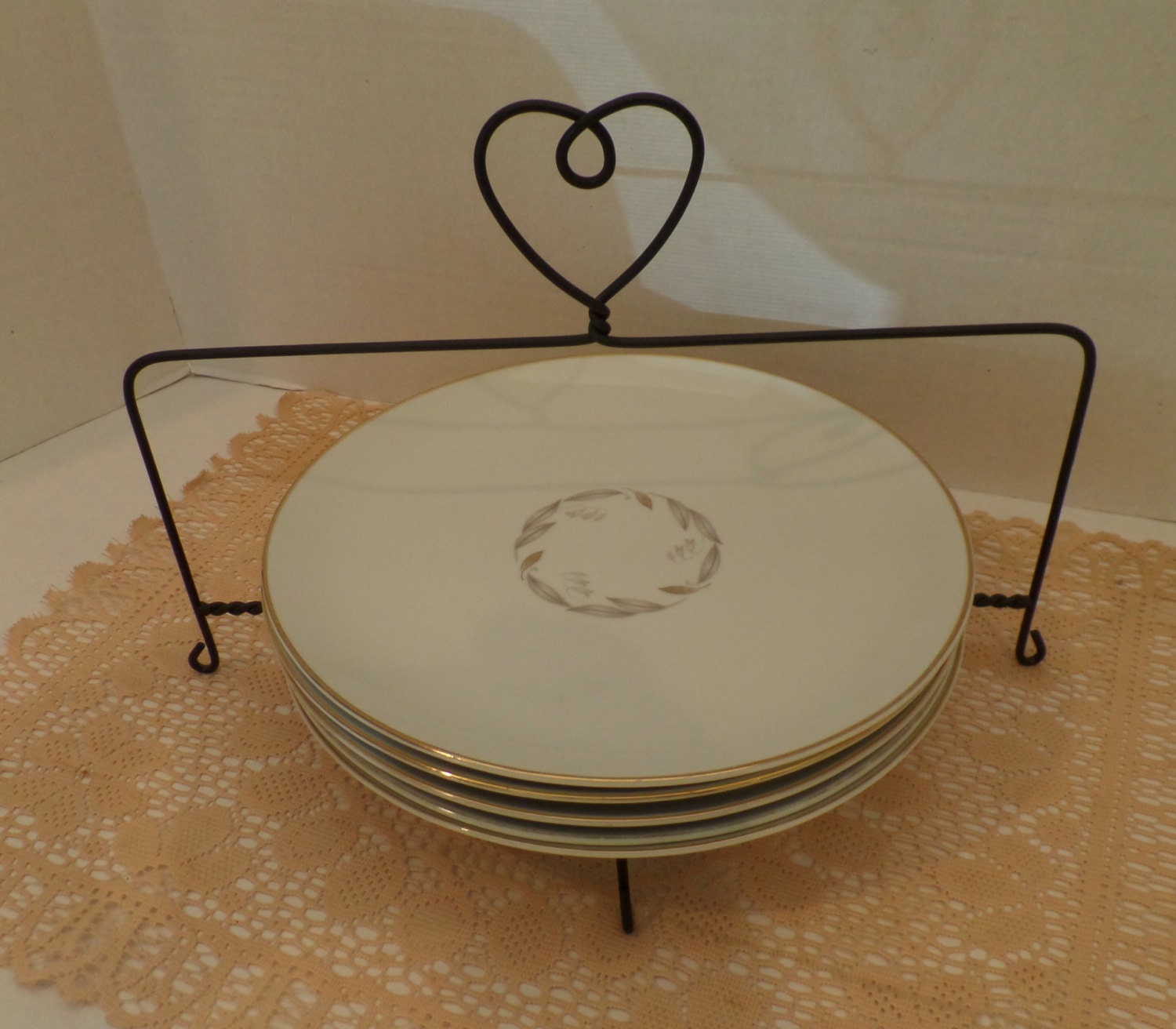 Wire Plate Holder Black Metal Buffet Server