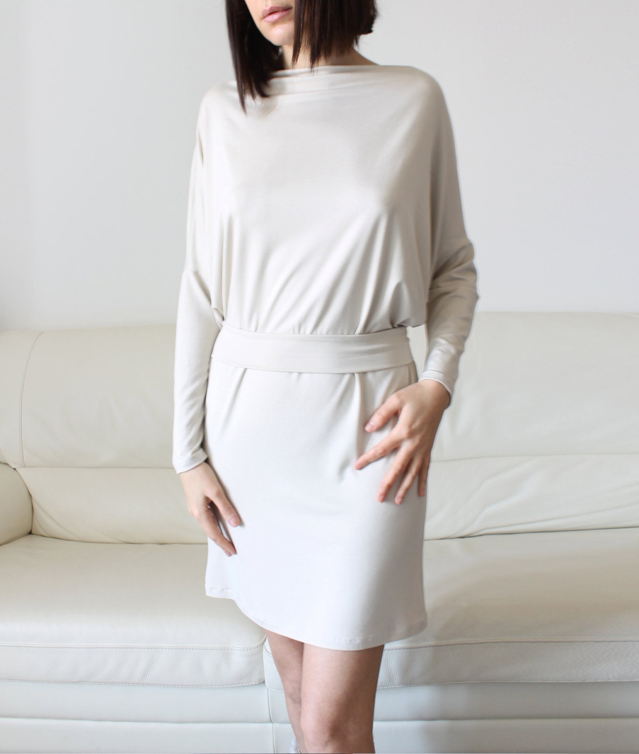 Cream white jersey dressbelted dress long sleeve loose