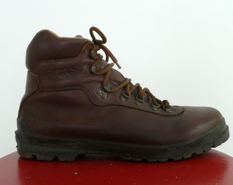 ... Leather Hi king boots with Free New Ecco Arch SupportVibram soles