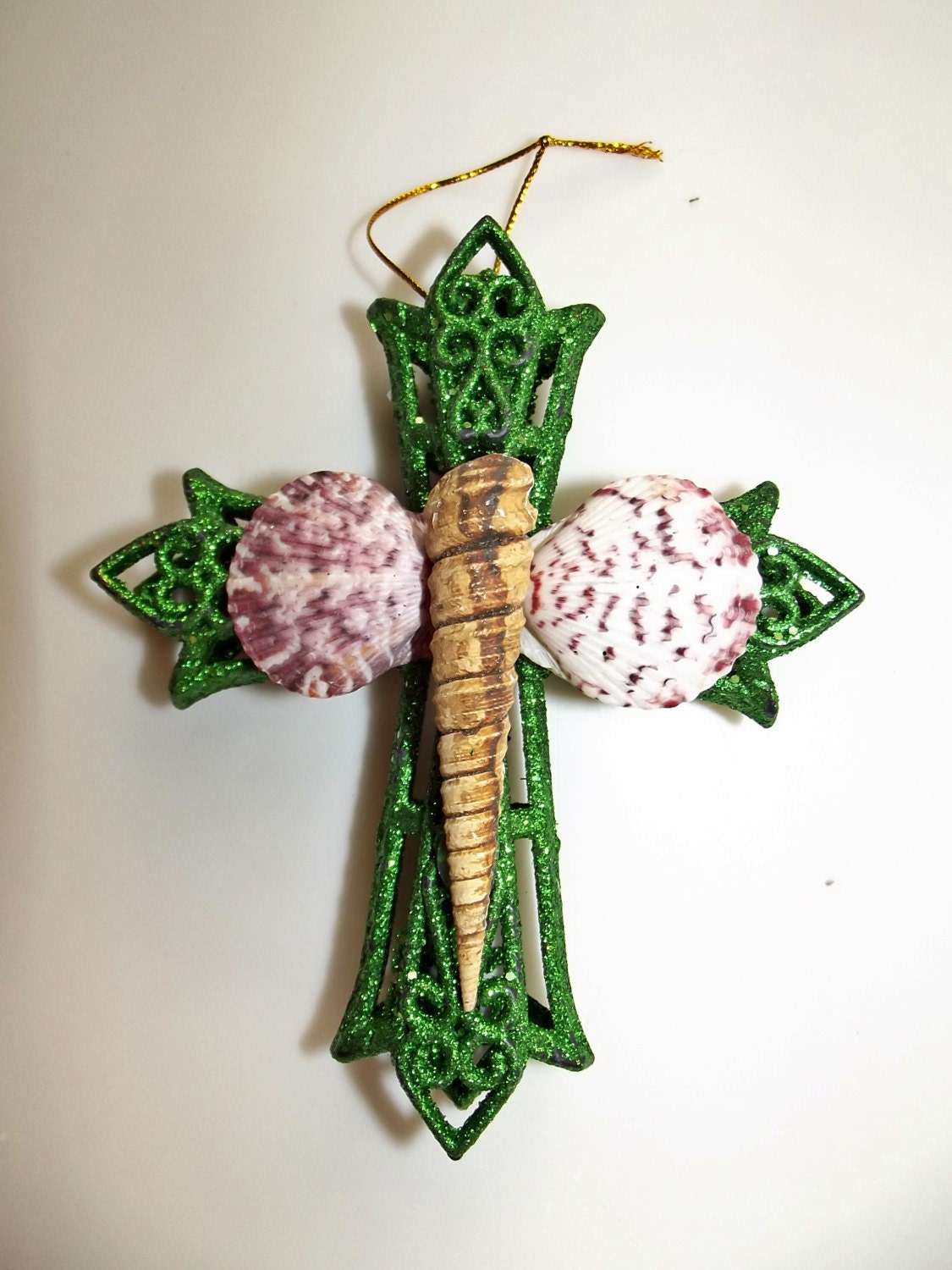 Christmas Tree Decorations/Hanging Ornamental / Cross Sea Shell Ornamental/Green Ornamental