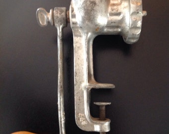 Vintage BEST MADE No. 3 Clamp Meat Grinder