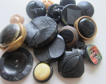 vintage buttons. Sophisticated assorted black and gold, lot of 16 (607)