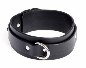 Handmade Black Leather BDSM Collar With D Ring. Black Leather Collar. BDSM Black Leather Collar Handmade By The Paddleman.