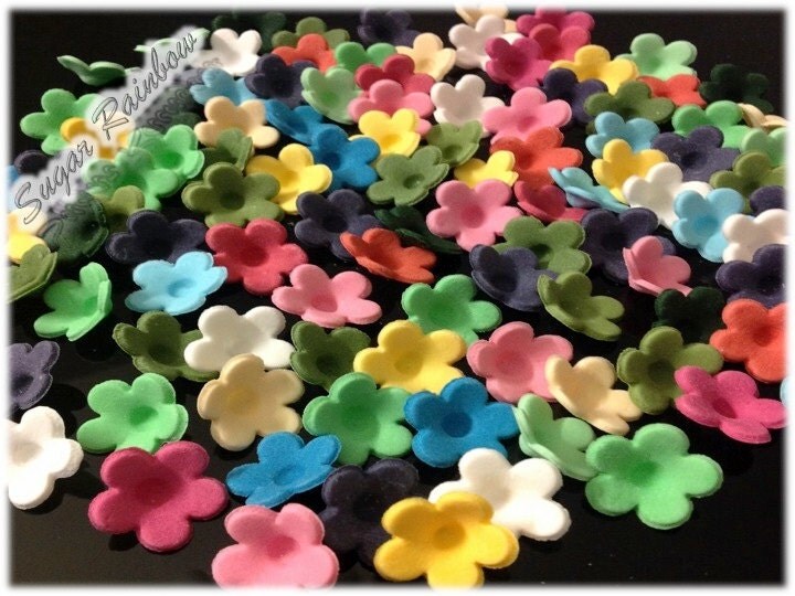 100 Edible sugar flowers for cake cupcake toppers by Sugarainbow