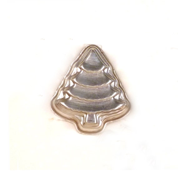 6 Vintage Jello Molds Christmas Tree Shaped Aluminium