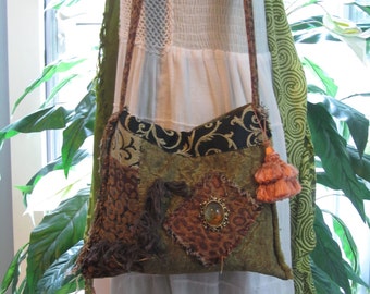 Bohemian Gypsy Carpet Bag with a Unique blend of Earth Tones ~ Hippie ...