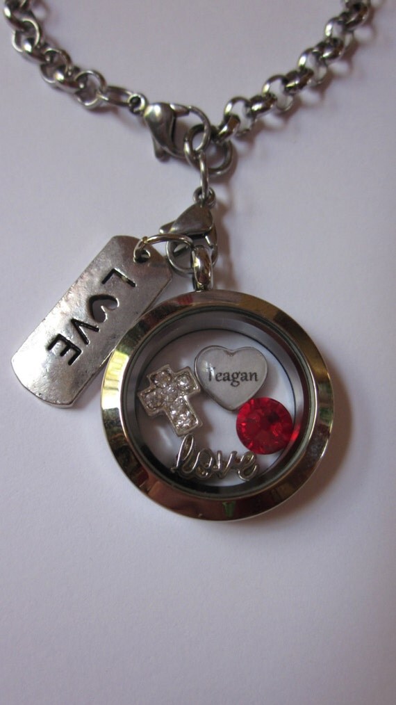 Items similar to Stainless steel floating locket BRACELET with name