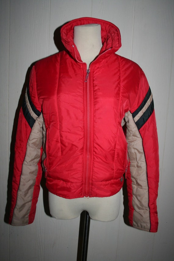 Items similar to vintage 1980's WHITE STAG ski snow jacket red puffy ...