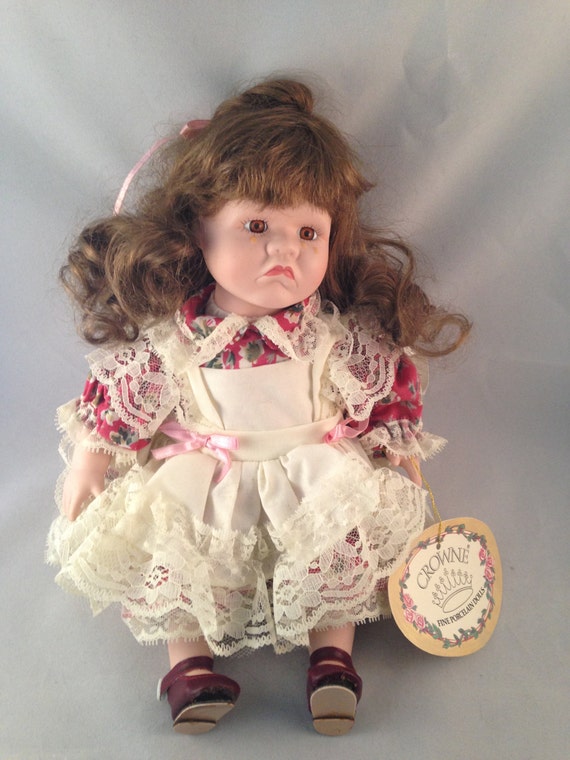 Crowne Fine Porcelain Doll 1990 Artmark Chicago LTD Abby