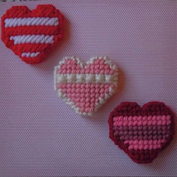 Plastic Canvas: 3 Hearts Pencil Toppers 3 by ReadySetSewbyEvie