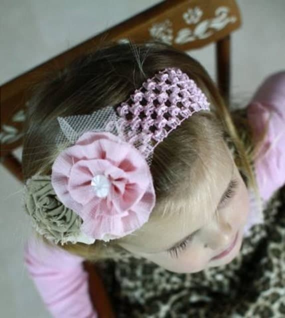 vintage inspired shabby chic pink and khaki flowered headband on pink crochet elastic band.