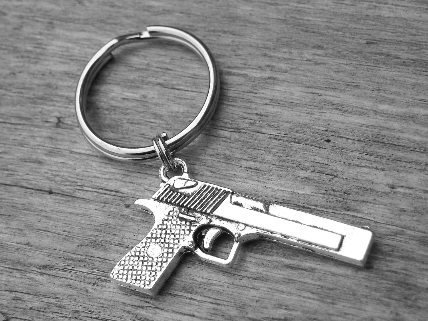 Silver Gun Keychain Gun Keyring Pistol Revolver Handgun