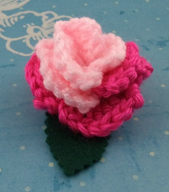 Crocheted Rose Hair Clip - Light Pink and Hot Pink (SWG-HC-MPPP01)